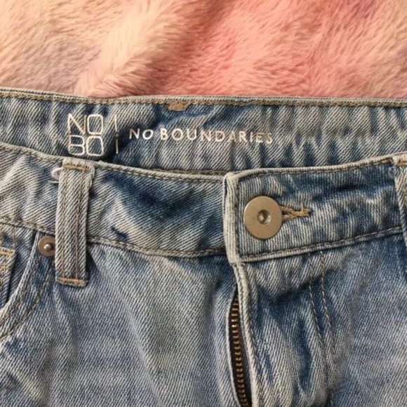 Women’s jeans (3 pairs) - Picture 6 of 9